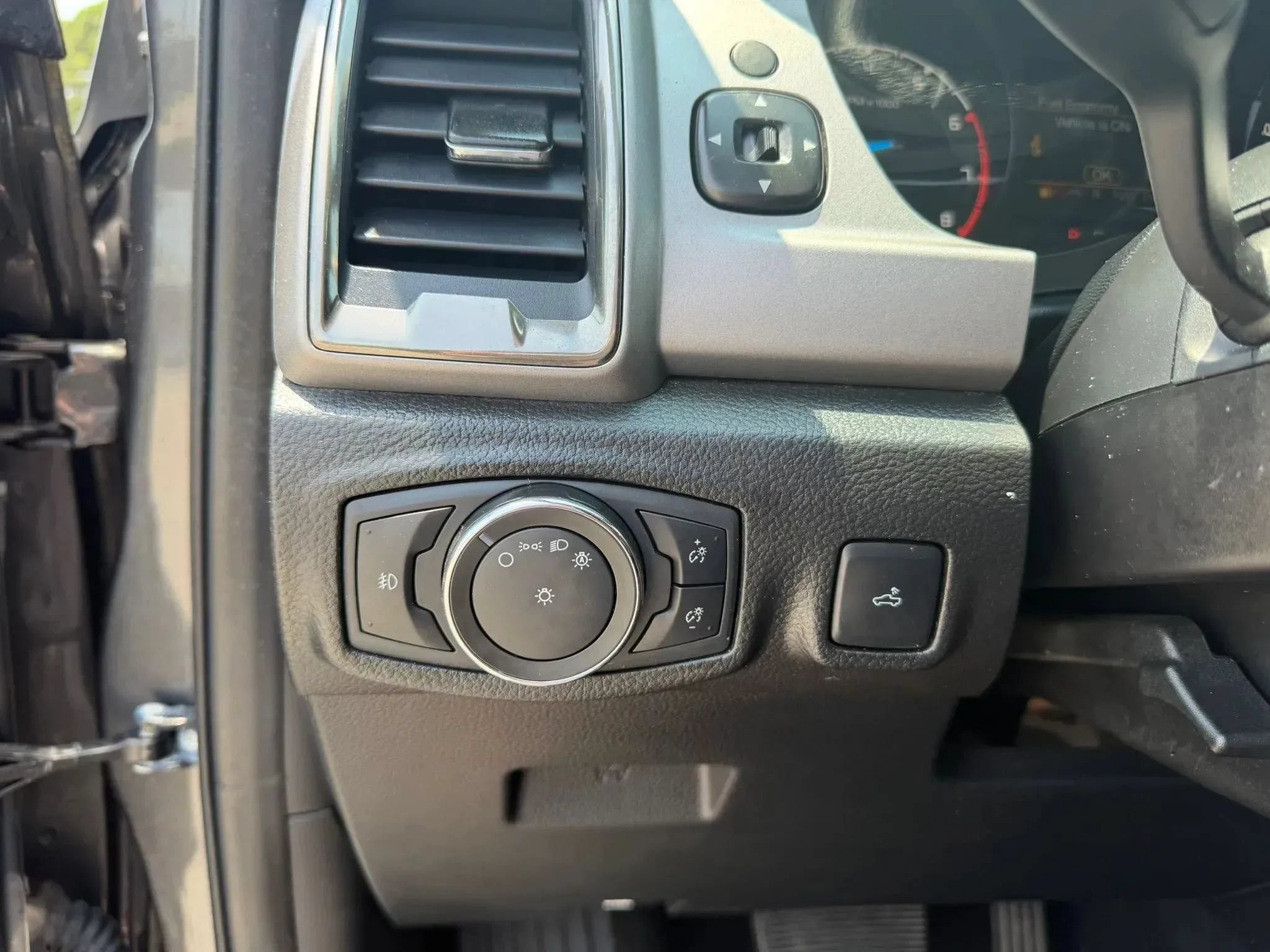 Used 2020 Ford Ranger XLT w/ FX2 Package RWD image 14