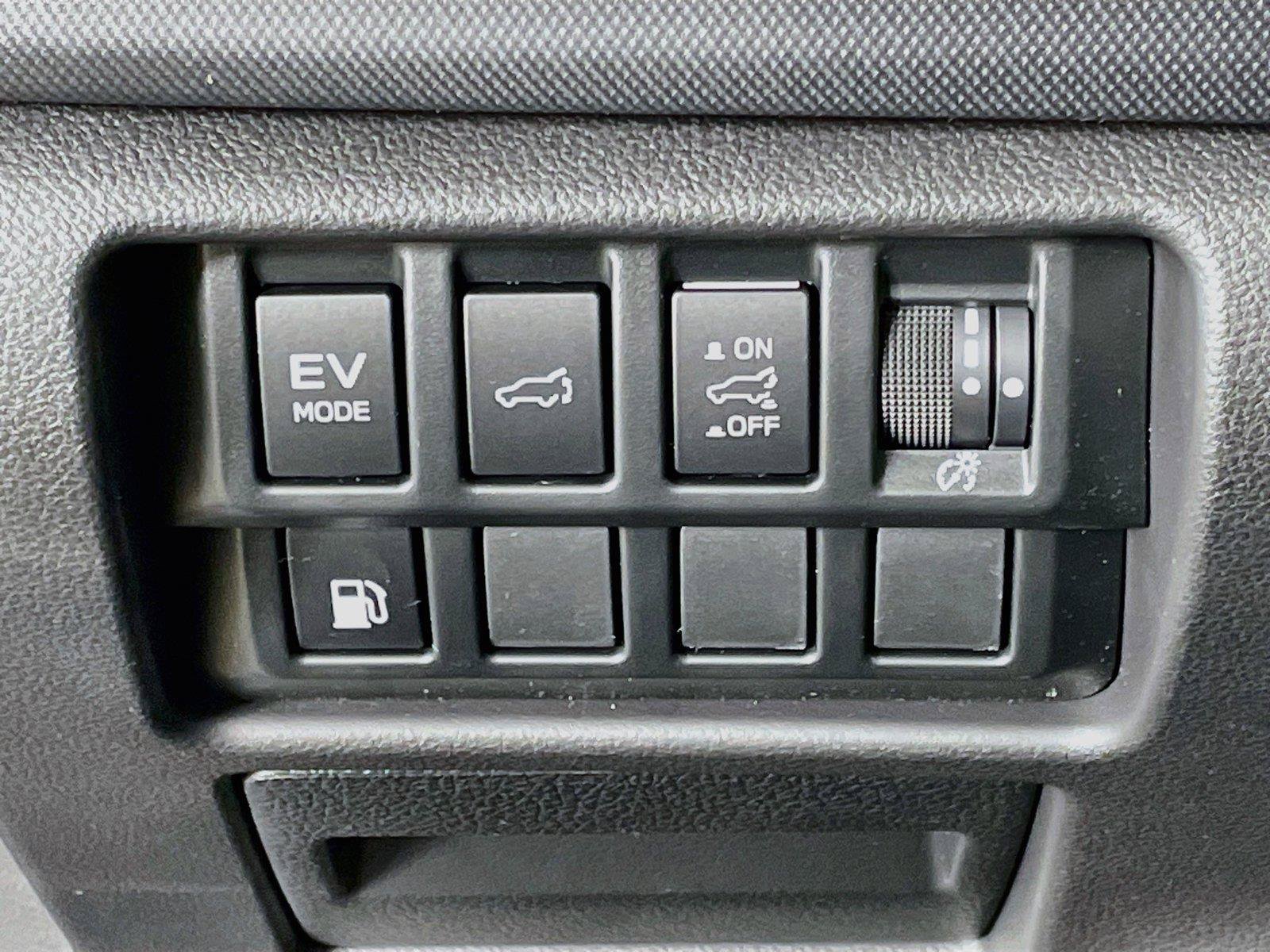New 2026 Subaru Forester Touring AWD/4WD image 14