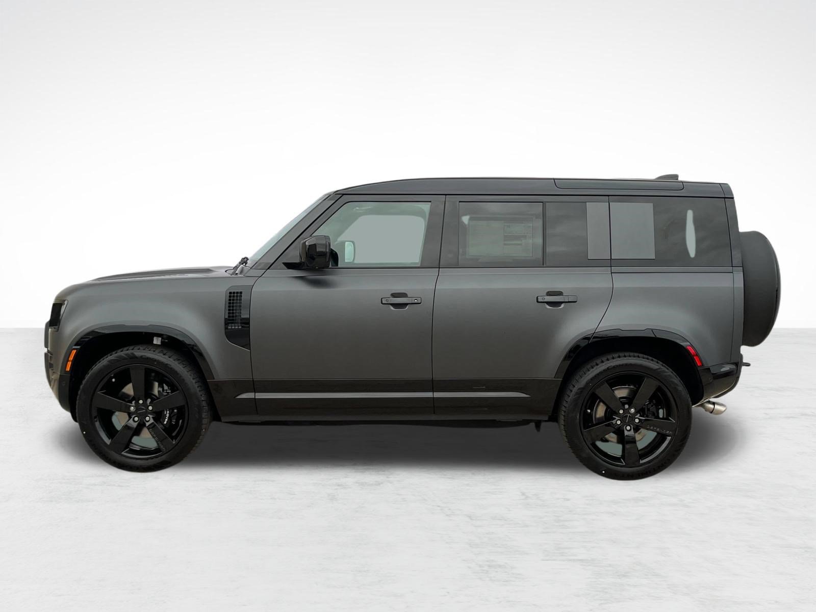 New 2026 Land Rover Defender 110 V8 AWD/4WD image 2