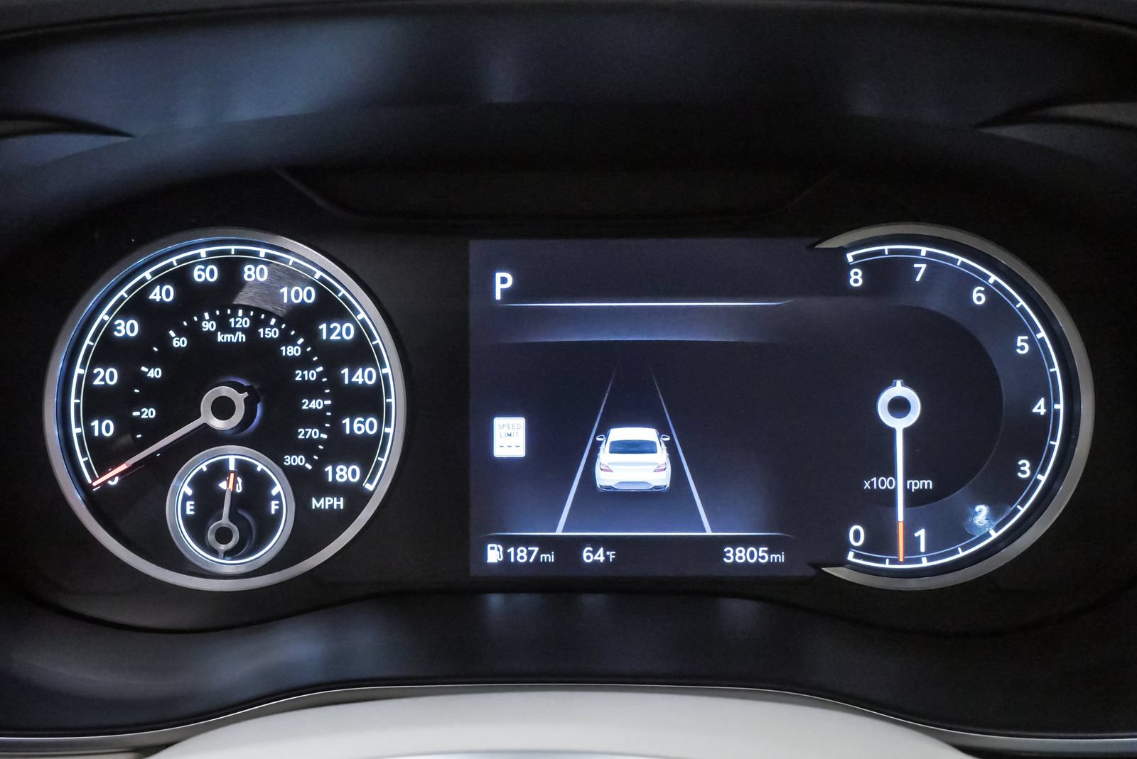 Certified 2026 Genesis G70 2.5T Prestige RWD image 19