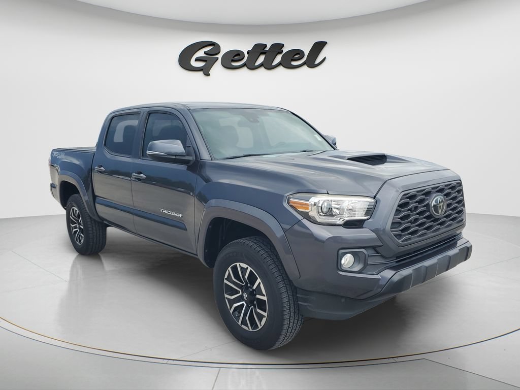 Certified 2020 Toyota Tacoma TRD Sport AWD/4WD image 3