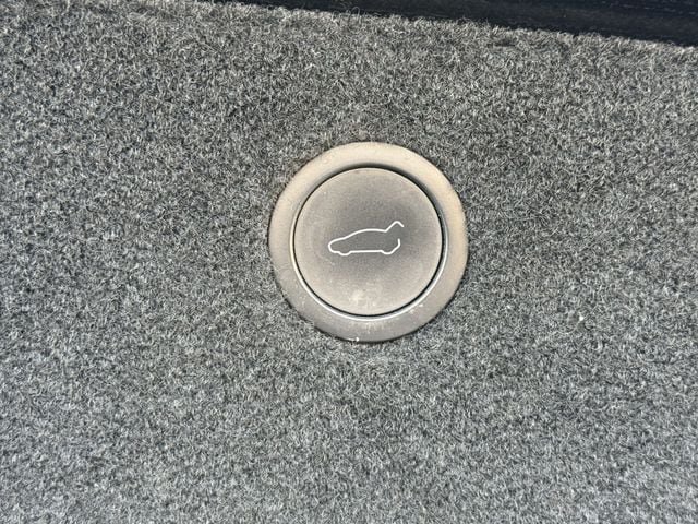 Used 2022 Tesla Model X Plaid AWD/4WD image 25