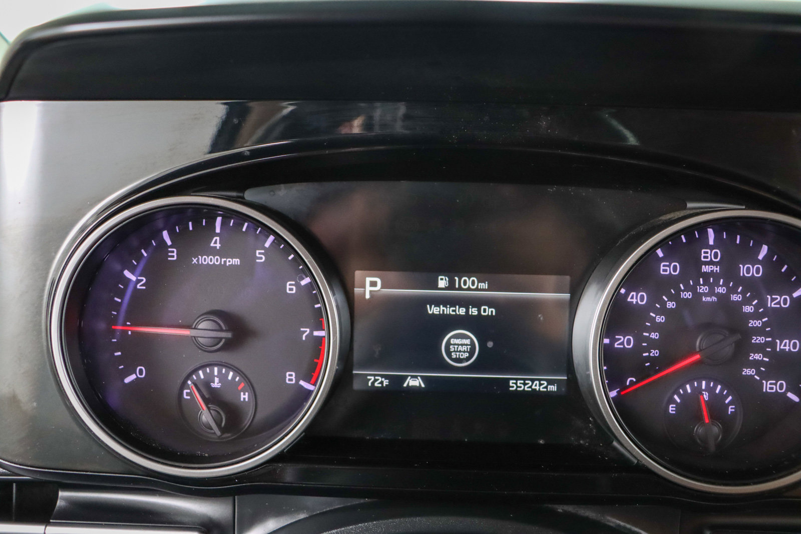 Used 2024 Kia Carnival EX image 15