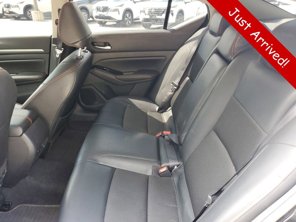 Used 2024 Nissan Altima 2.5 SR AWD/4WD image 10