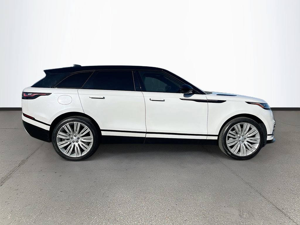Used 2023 Land Rover Range Rover Velar R-Dynamic S image 8