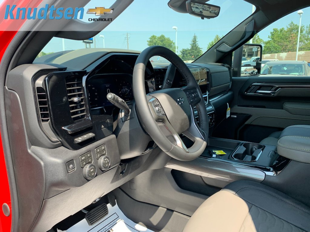 New 2026 Chevrolet Silverado 2500 ZR2 w/ LPO, Dark Essentials Package AWD/4WD image 19