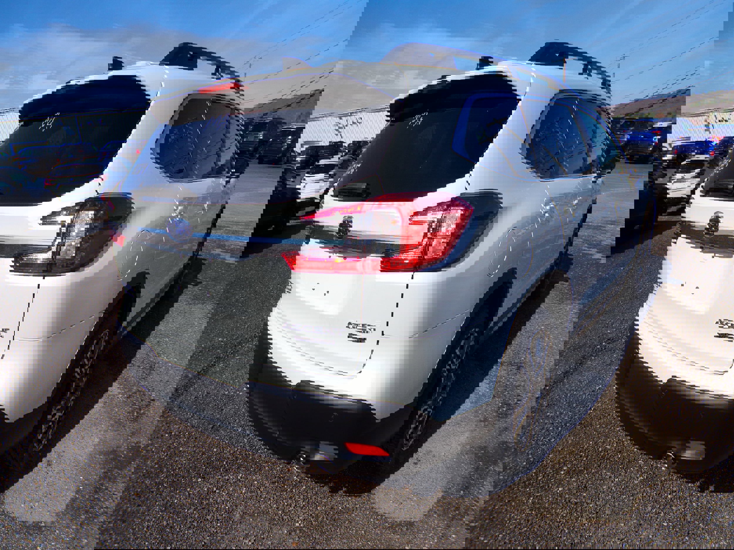 New 2026 Subaru Ascent Limited image 7