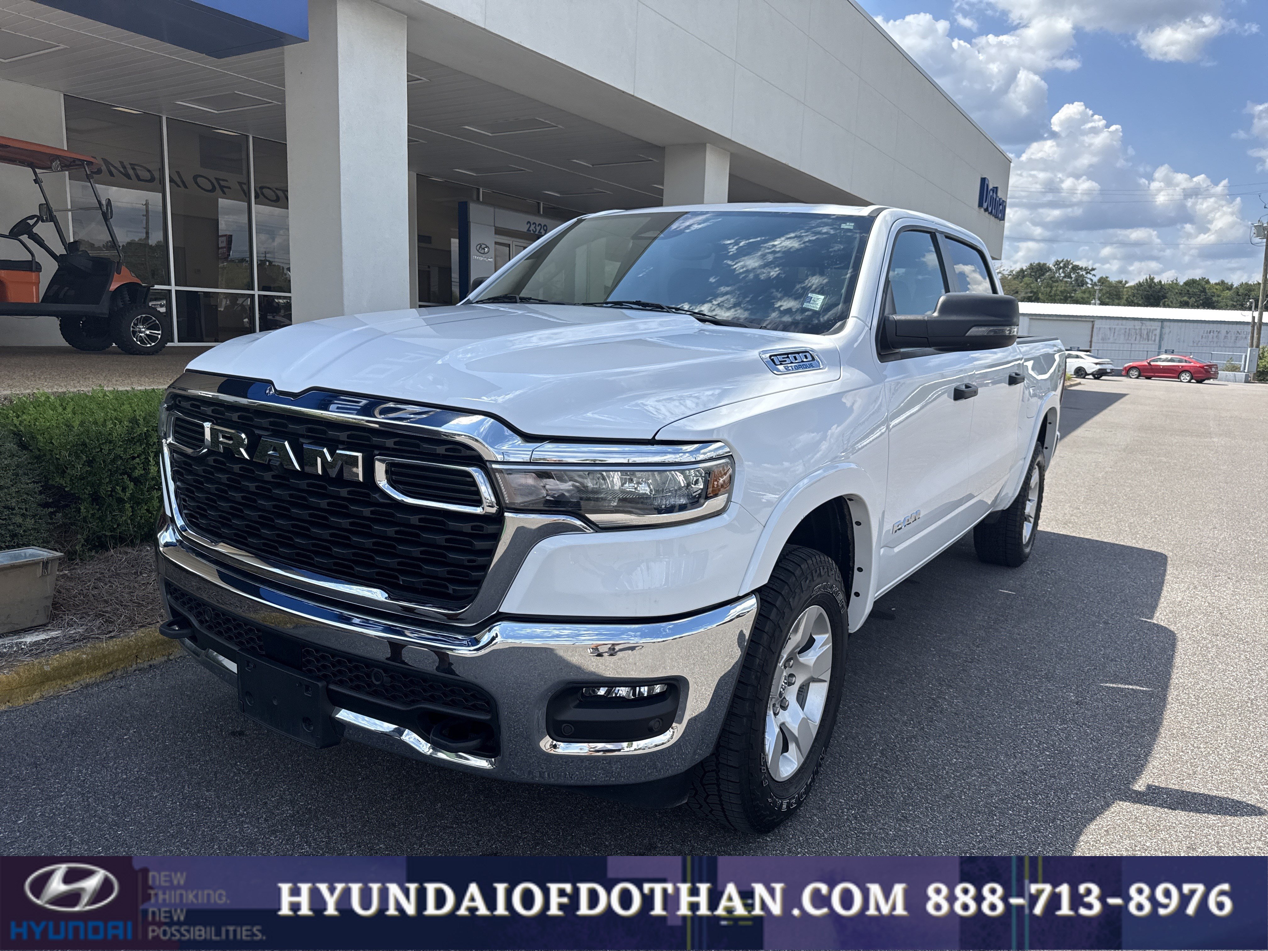 Used 2025 RAM 1500 Big Horn AWD/4WD image 1