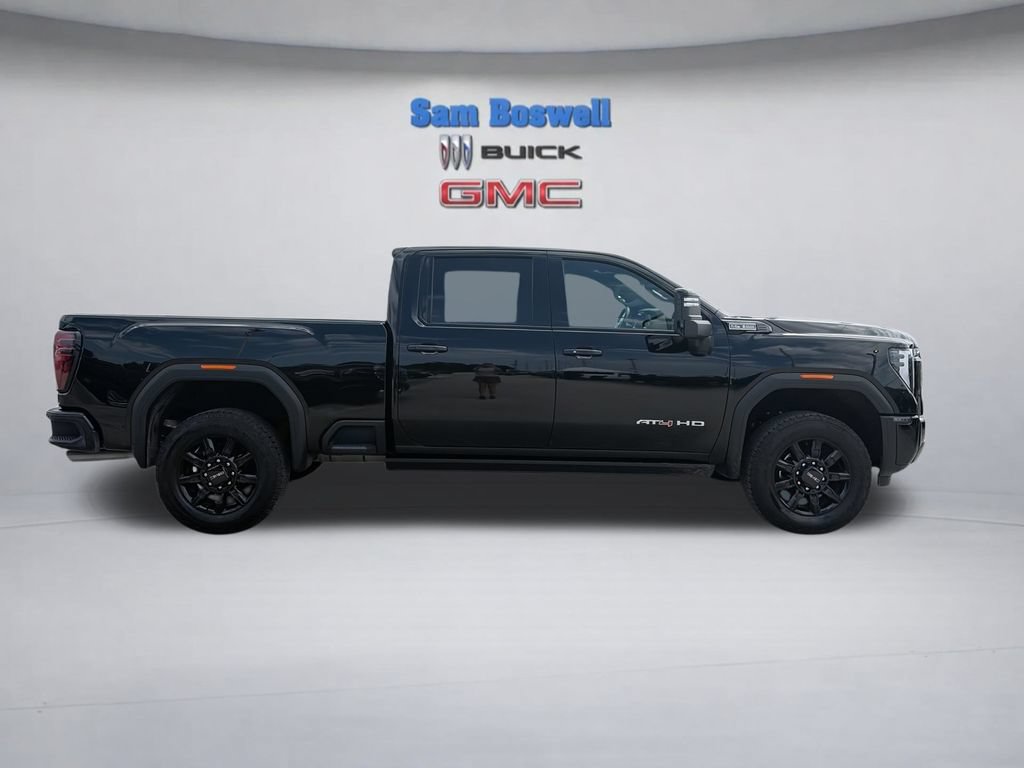 Used 2025 GMC Sierra 2500 AT4 AWD/4WD image 11