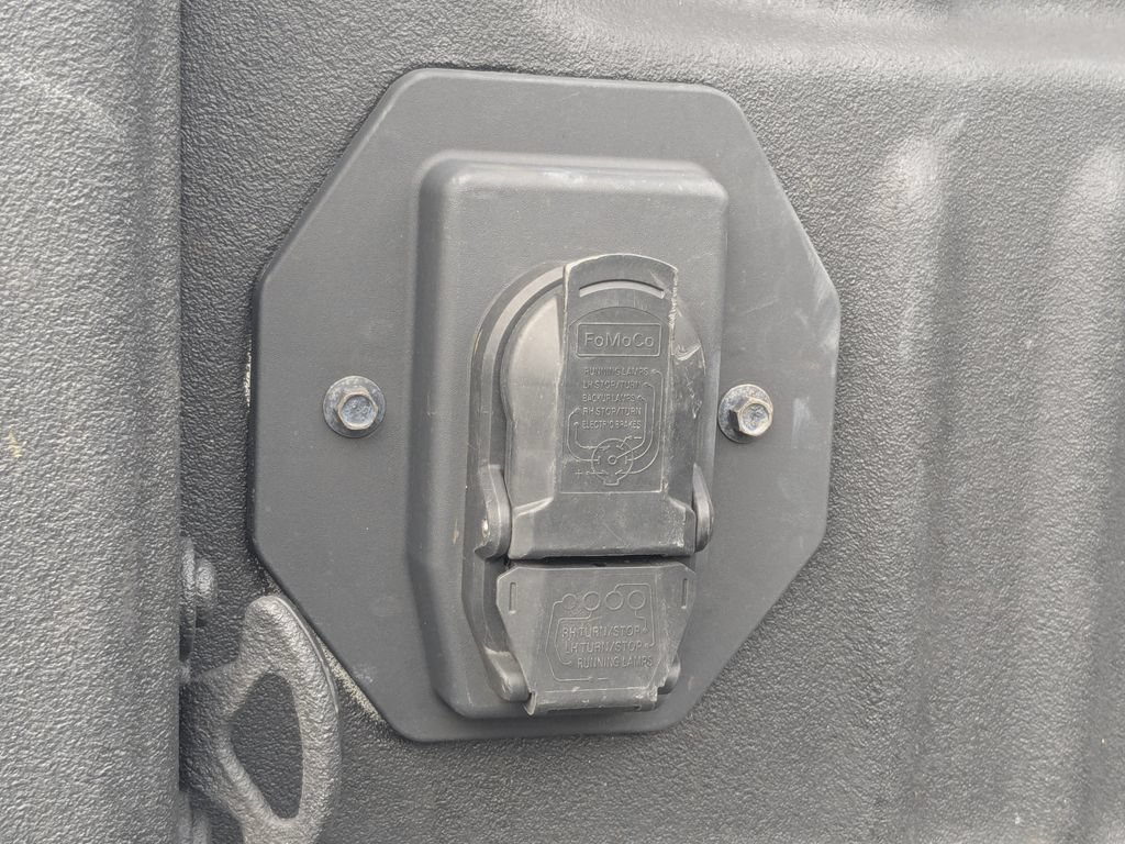 Used 2025 Ford F350 XLT AWD/4WD image 16