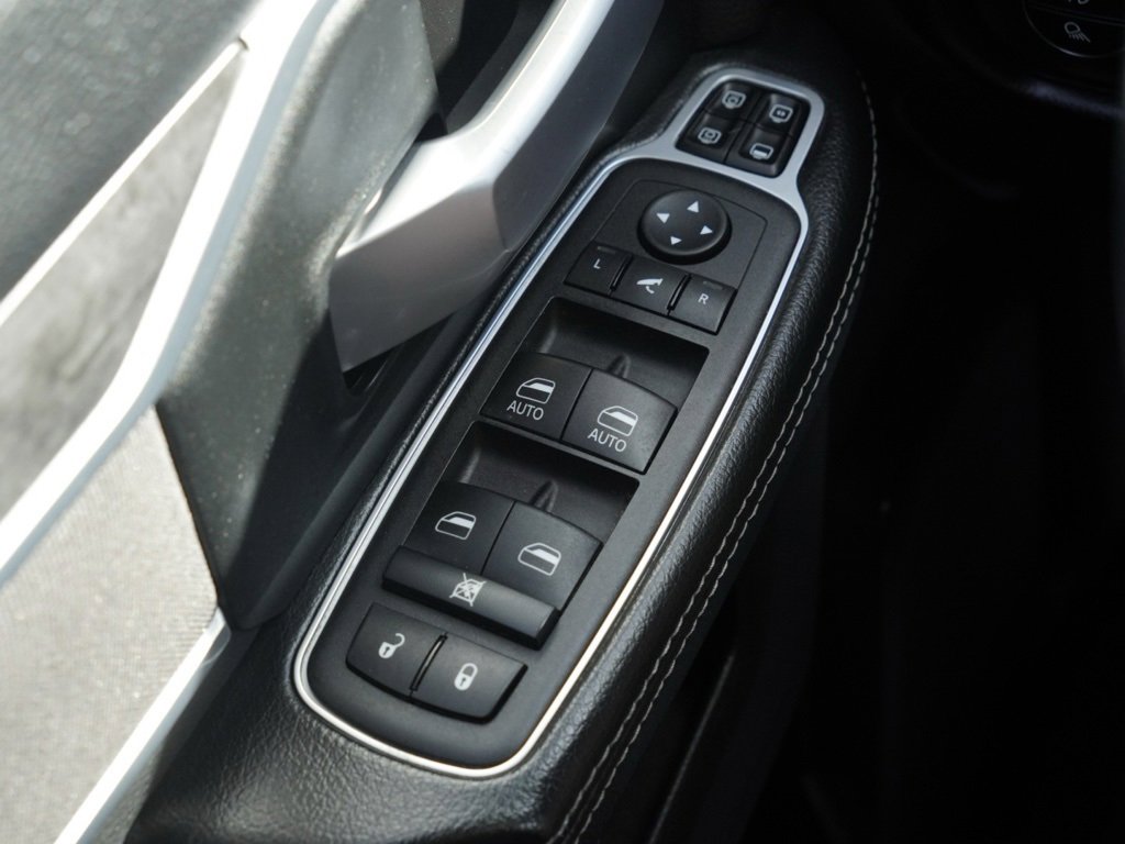 Used 2024 RAM 2500 Big Horn image 15