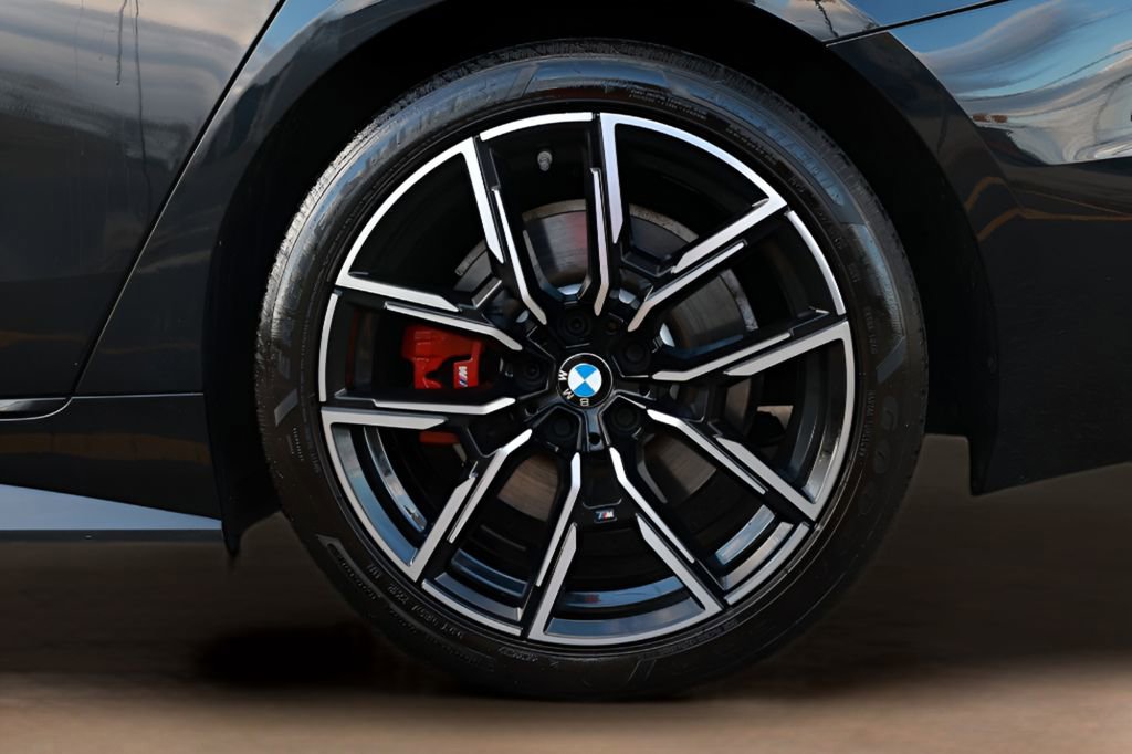 Used 2022 BMW M440i xDrive Gran Coupe w/ Premium Package AWD/4WD image 26