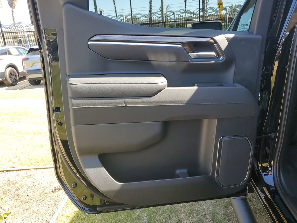 New 2026 Chevrolet Silverado 1500 LT Trail Boss w/ LT Trail Boss Premium Package image 17