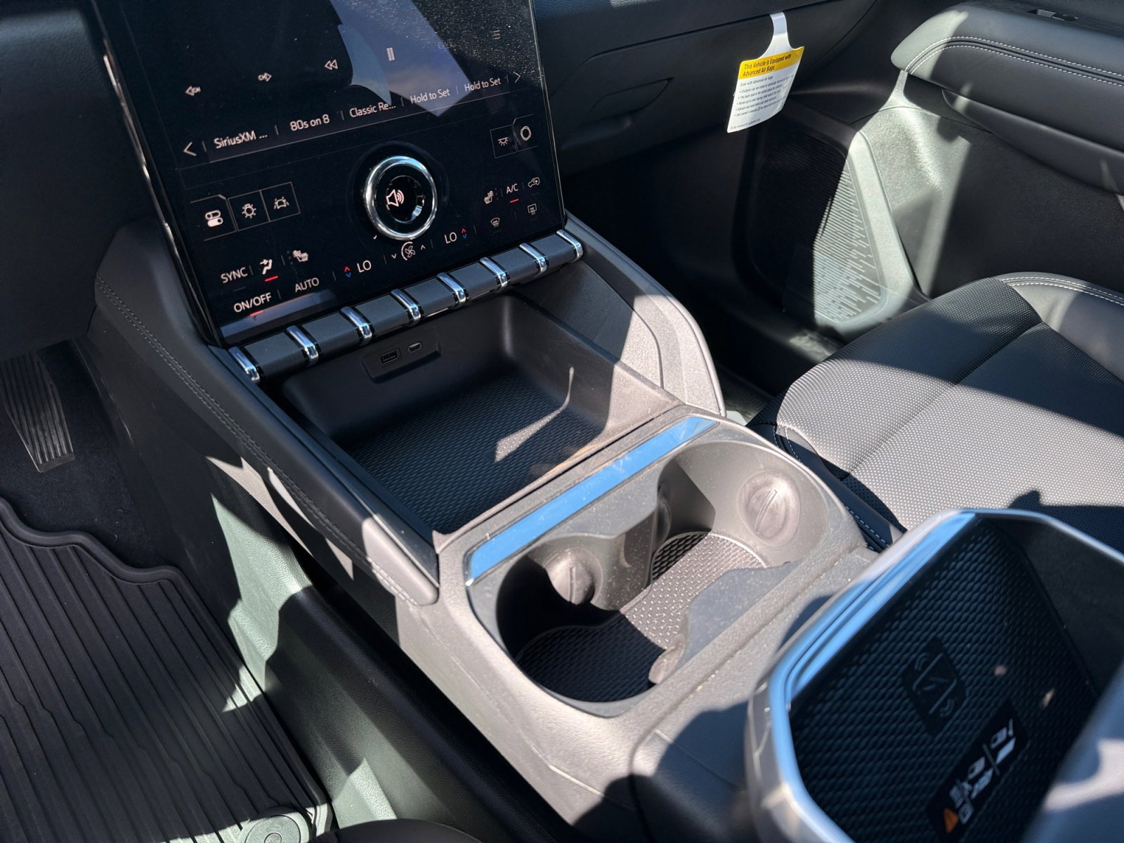 New 2026 GMC Terrain Elevation w/ Elevation Premium Package AWD/4WD image 13