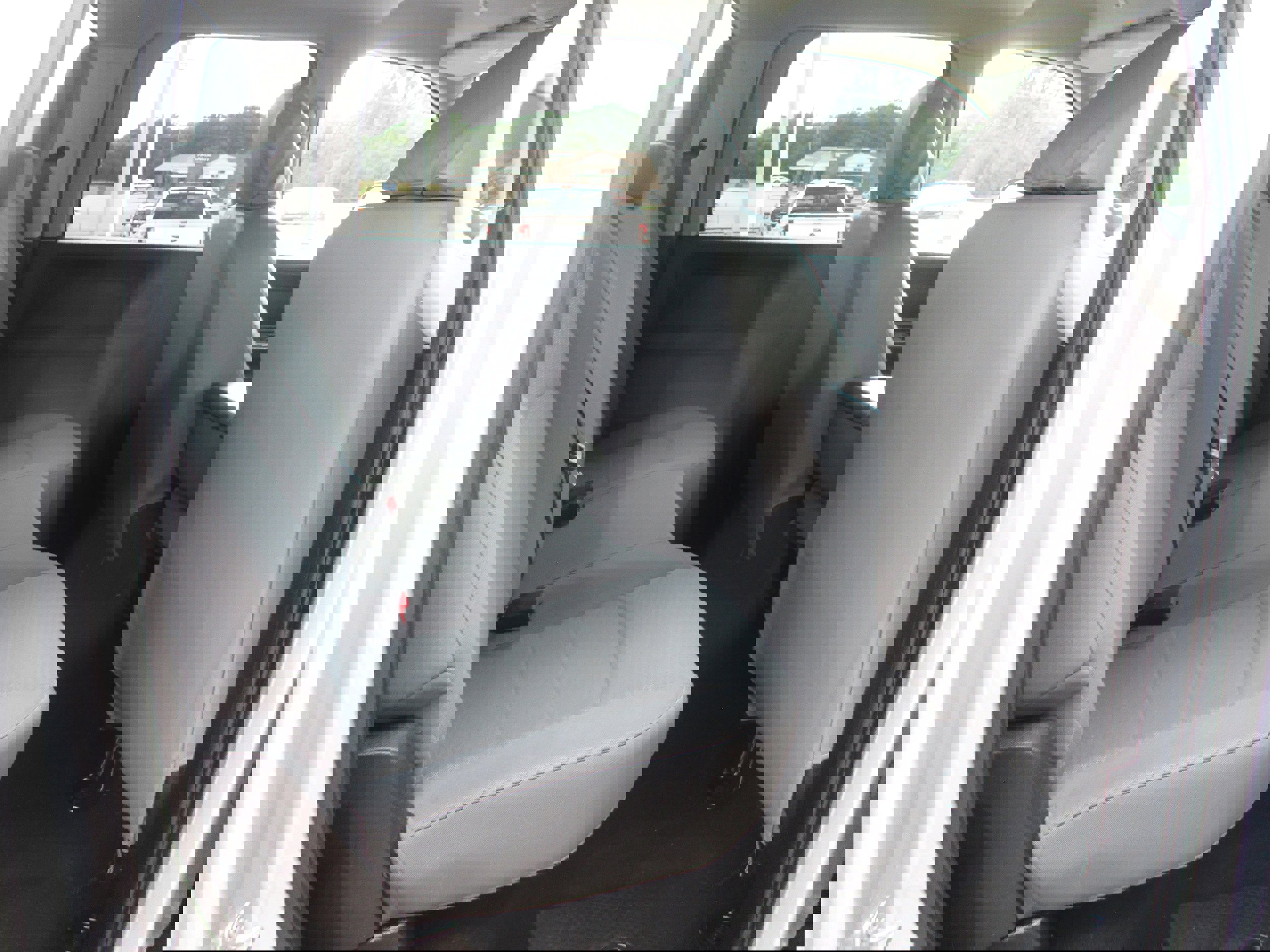 Used 2018 RAM 2500 Tradesman w/ Chrome Appearance Group image 9