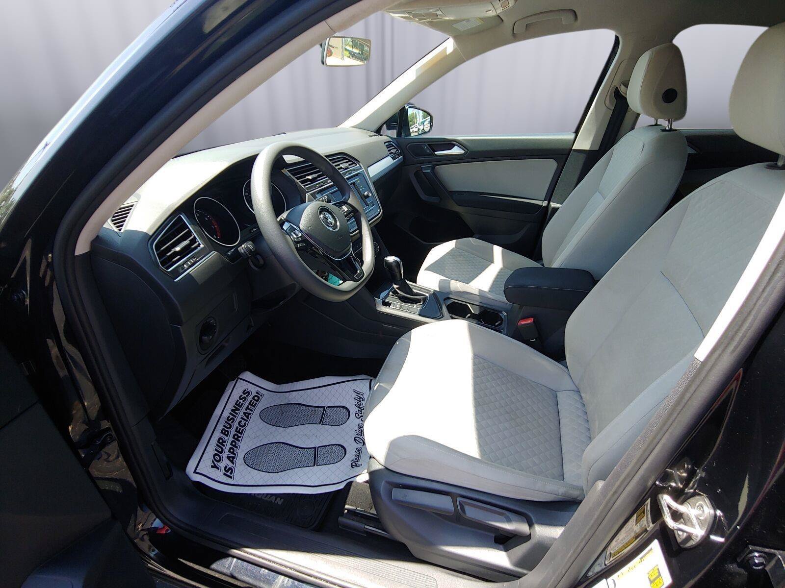 Used 2021 Volkswagen Tiguan S FWD image 10