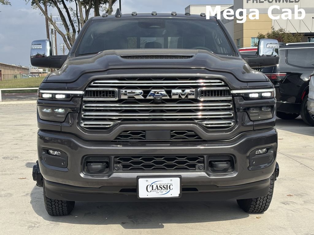 Used 2025 RAM 3500 Laramie w/ Sport Appearance Package image 7