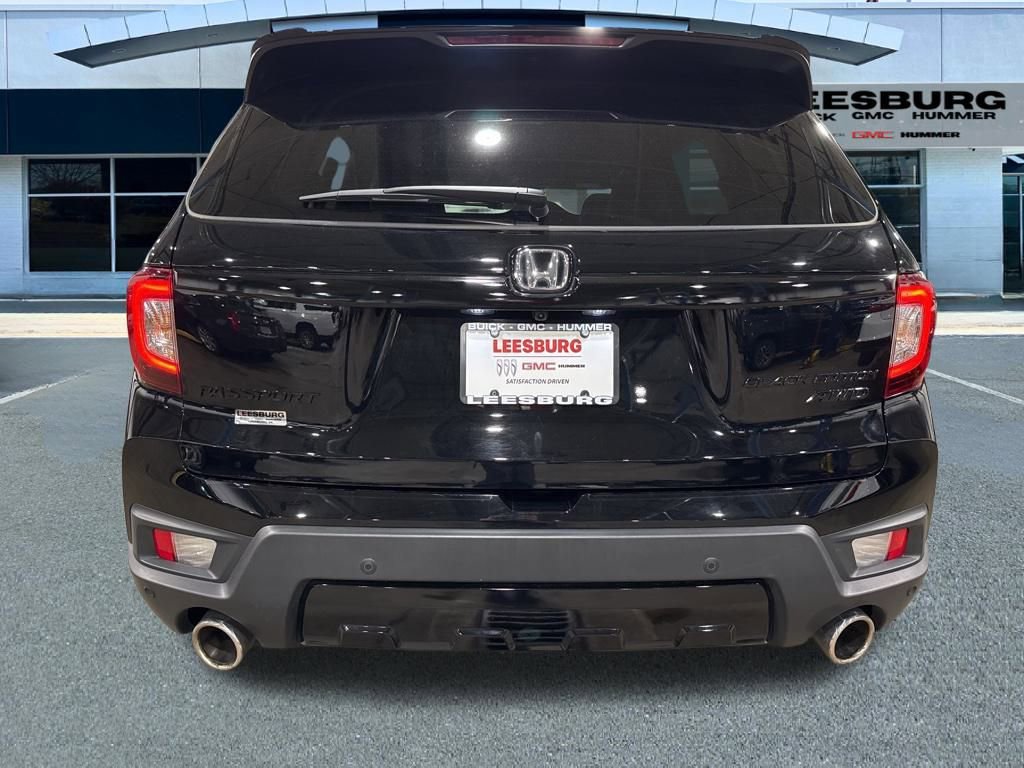 Used 2025 Honda Passport Black Edition image 6
