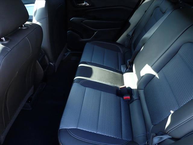 New 2026 Chevrolet Trax LT w/ Midnight Edition FWD image 9
