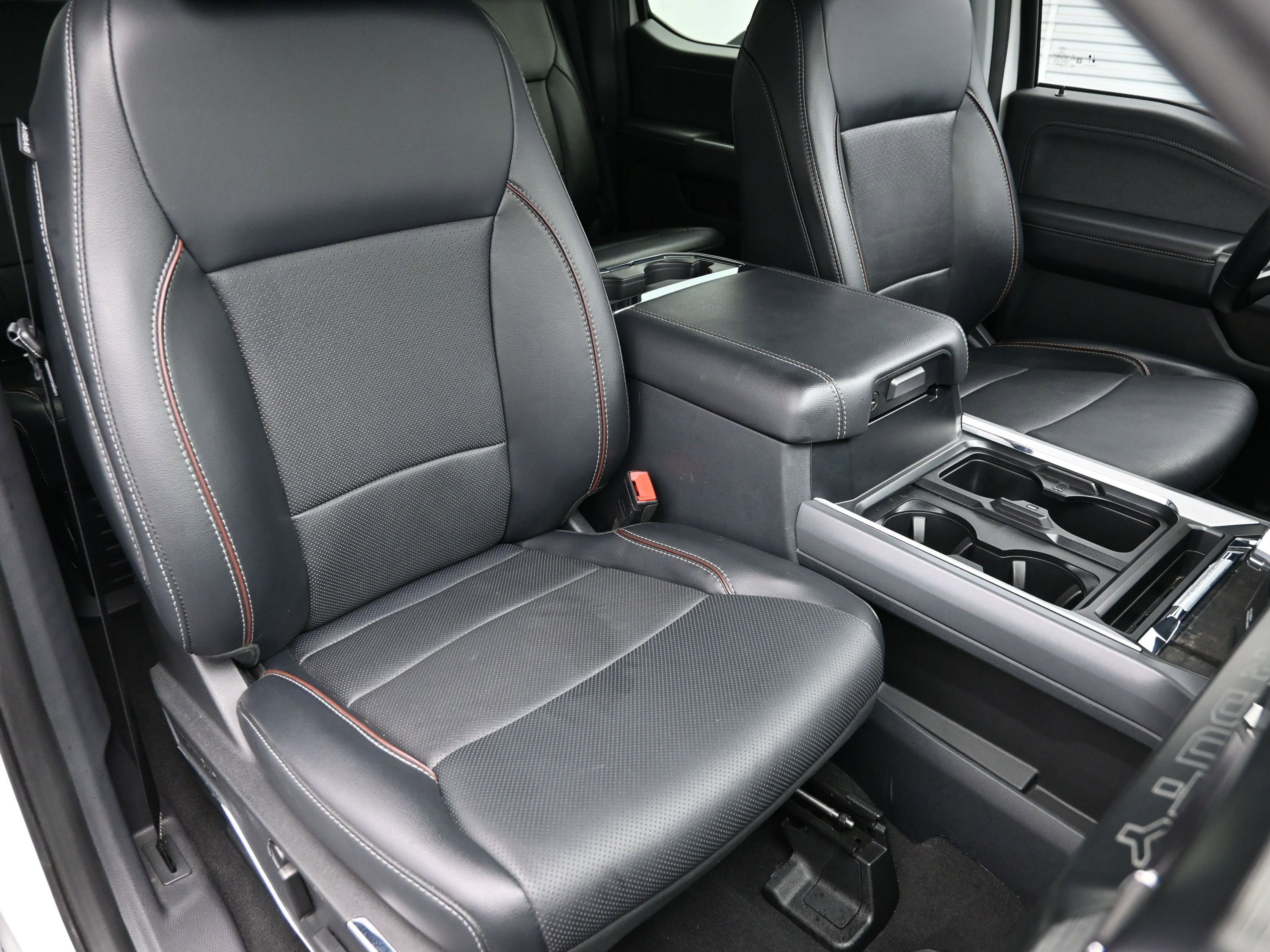 Used 2024 Ford F250 Lariat w/ Sport Appearance Package image 44