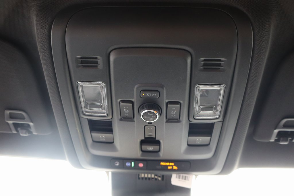 New 2025 Chevrolet Suburban LT w/ Advanced Technology Package image 19