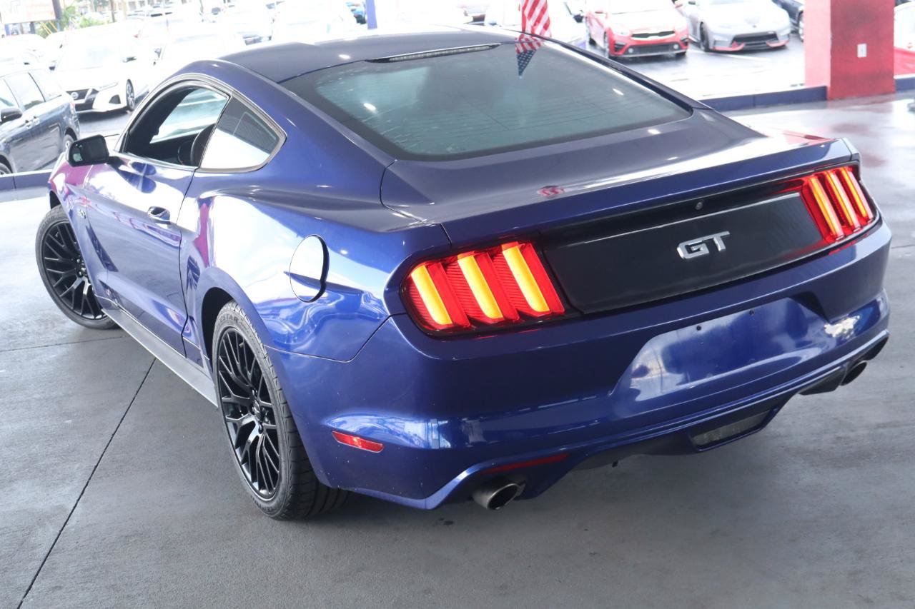 Used 2016 Ford Mustang GT w/ GT Performance Package RWD image 7