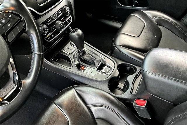 Used 2021 Jeep Cherokee Latitude Plus image 15