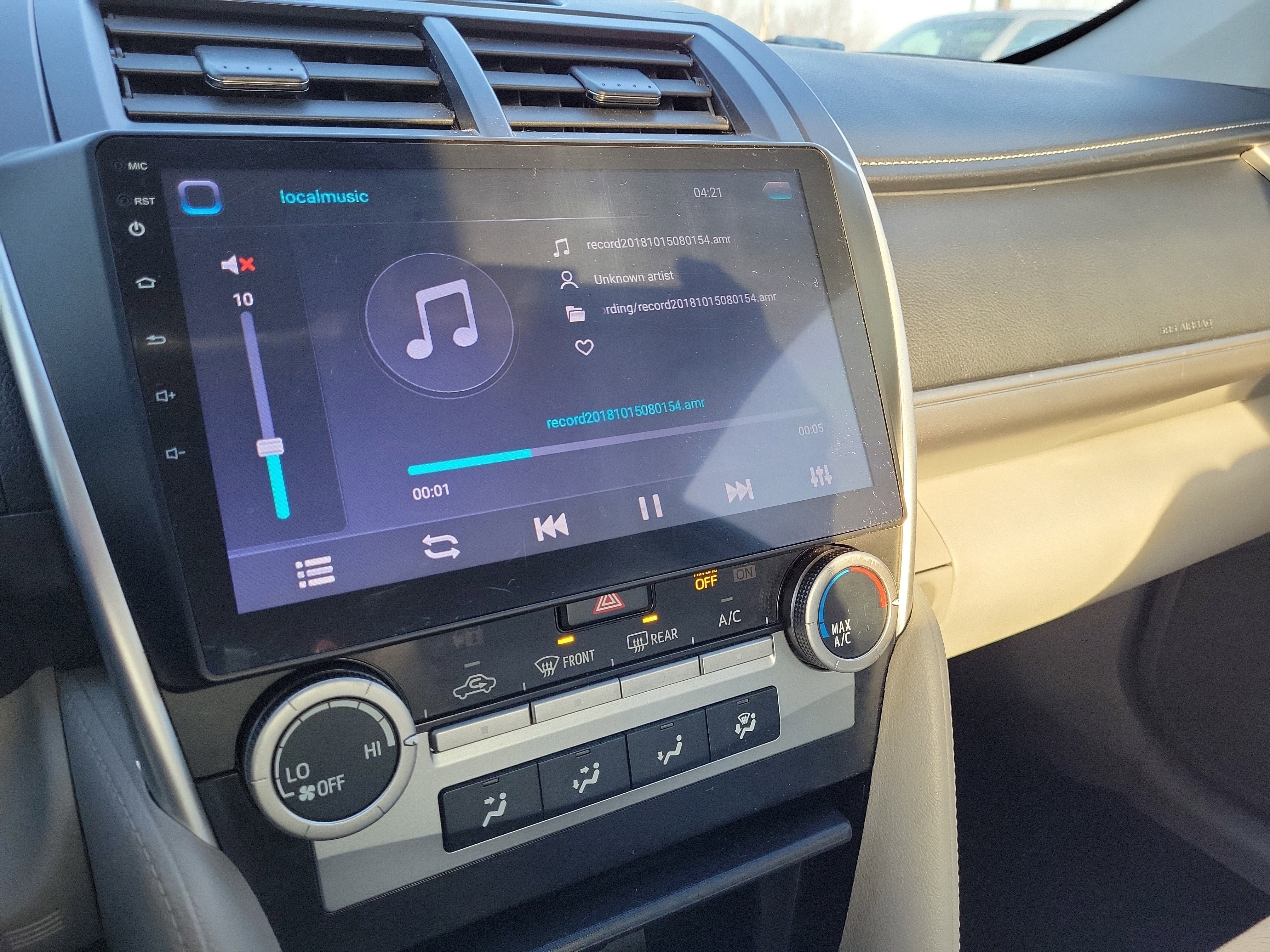 Used 2013 Toyota Camry LE image 24