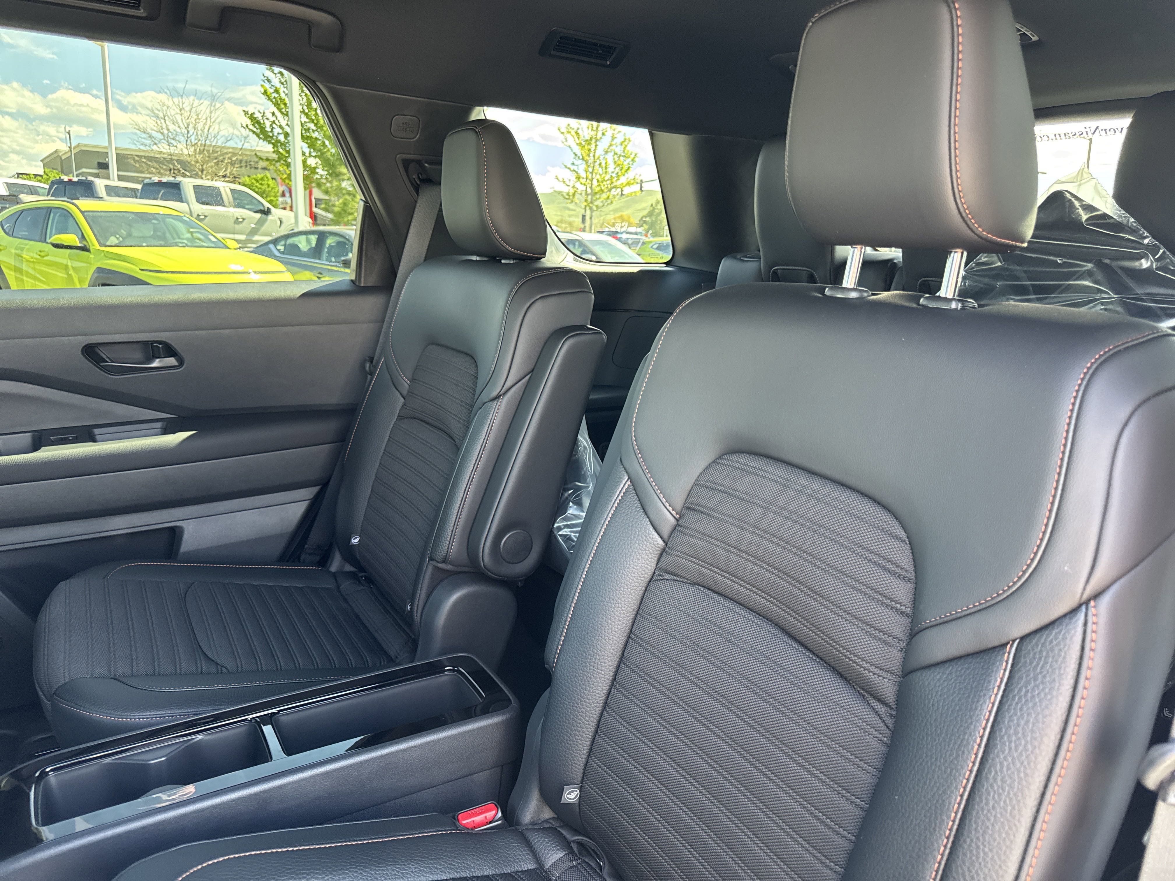 New 2025 Nissan Pathfinder Rock Creek image 14