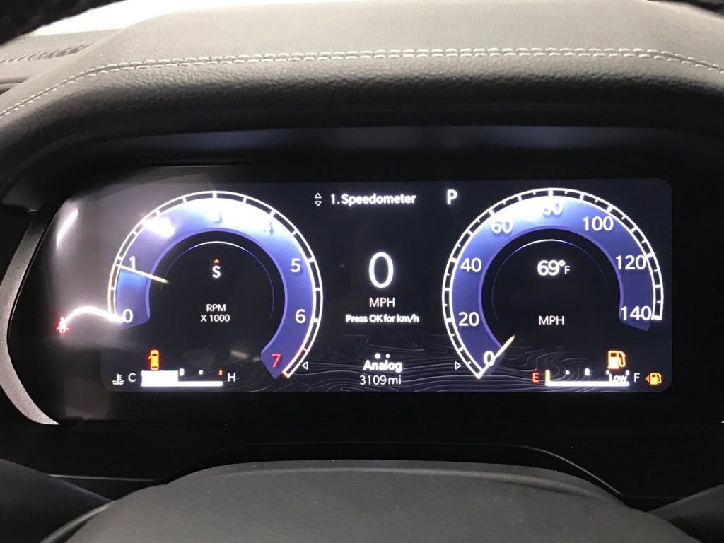 Used 2025 Jeep Grand Cherokee Limited image 15