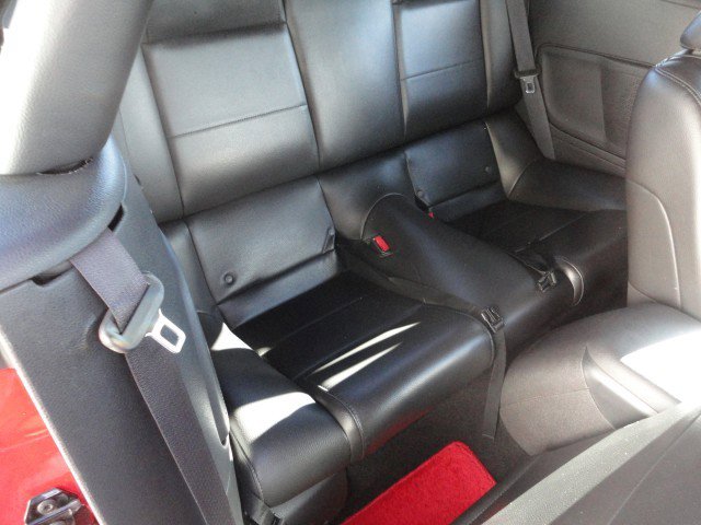 Used 2006 Ford Mustang Convertible image 15