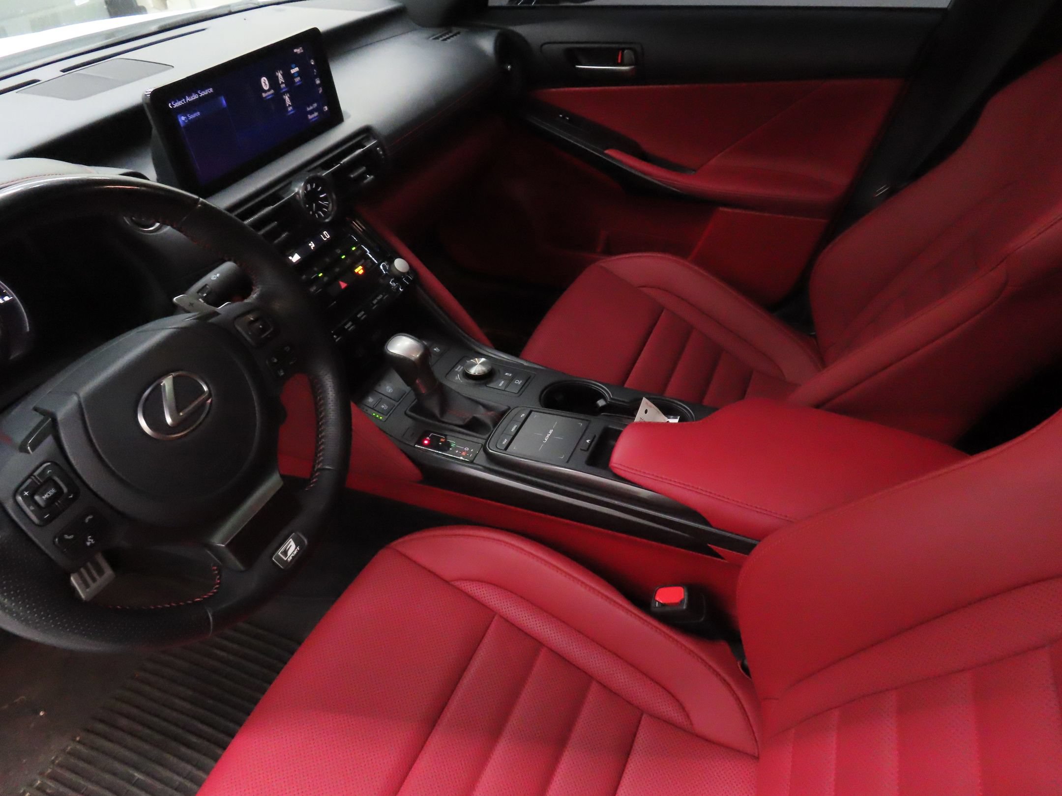 Used 2023 Lexus IS 350 F Sport RWD image 21