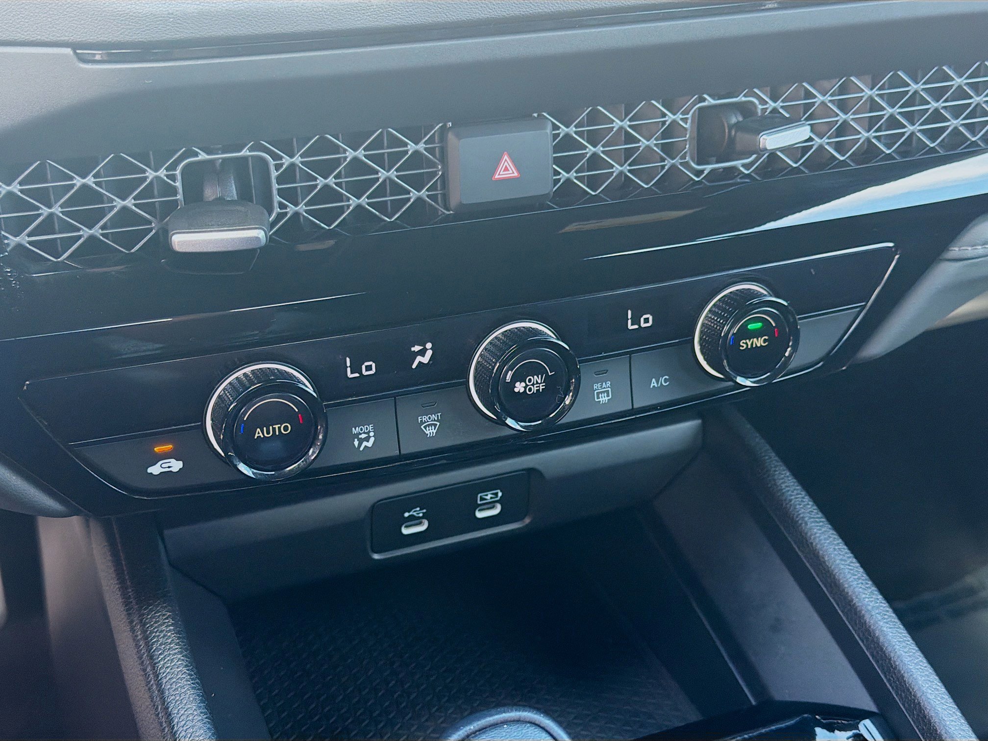 Used 2024 Honda Accord Sport image 14