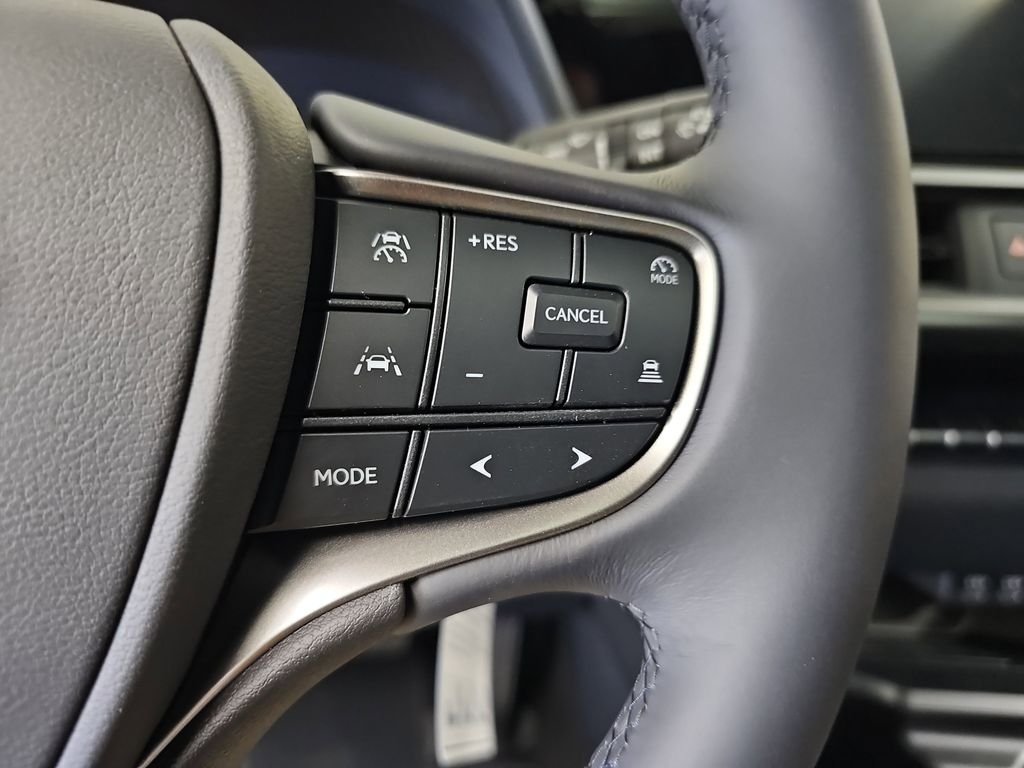 New 2026 Lexus UX 300h AWD image 21