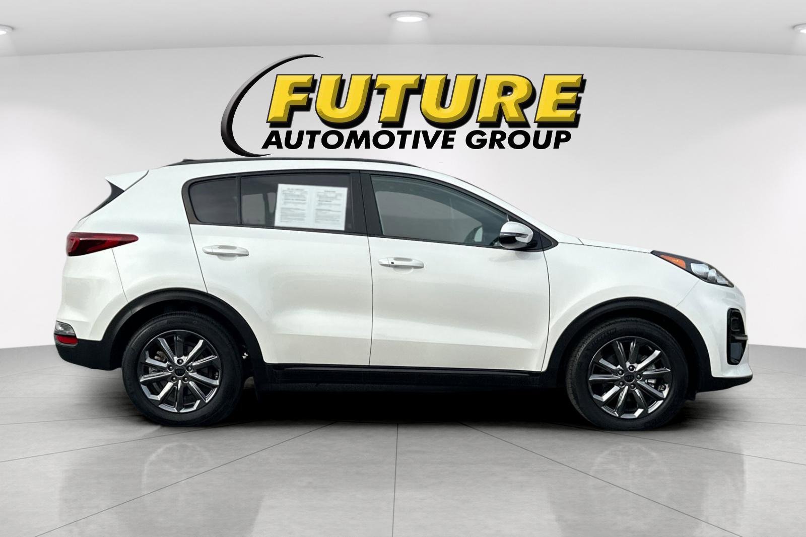 Certified 2022 Kia Sportage Nightfall Edition w/ Nightfall Fwd Premium Package image 3
