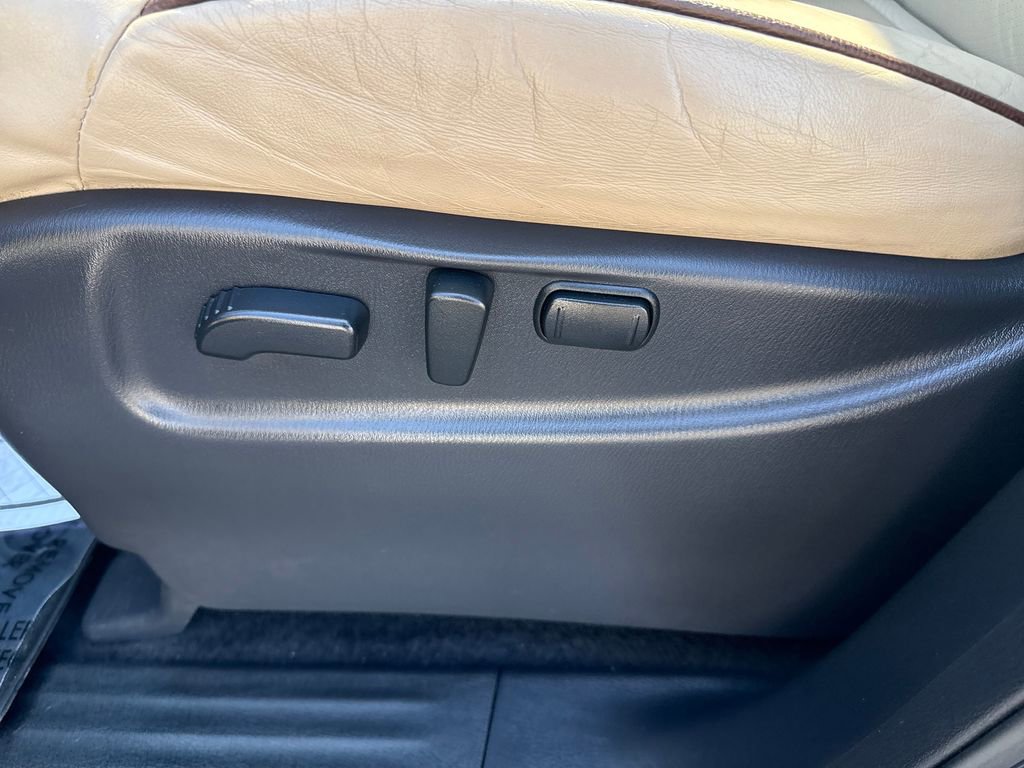 Used 2019 Nissan Armada Platinum AWD/4WD image 24