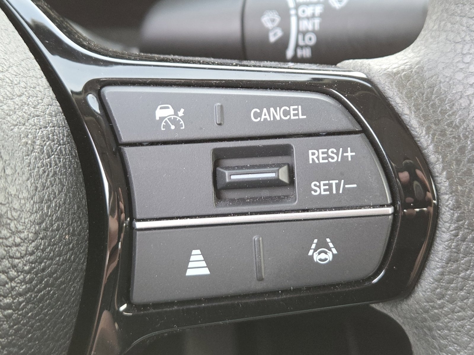 Used 2023 Honda Civic LX image 5