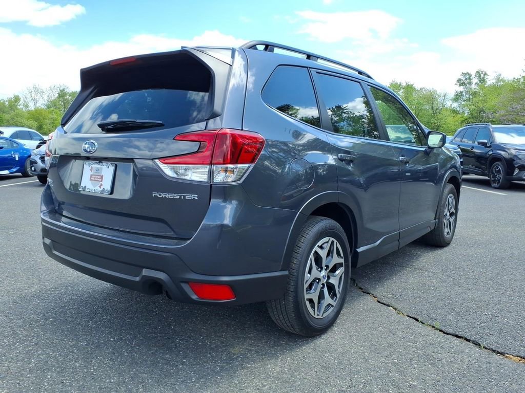 Certified 2024 Subaru Forester Premium AWD/4WD image 21