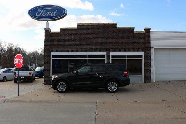 New 2026 Ford Explorer Active w/ Active Comfort Package