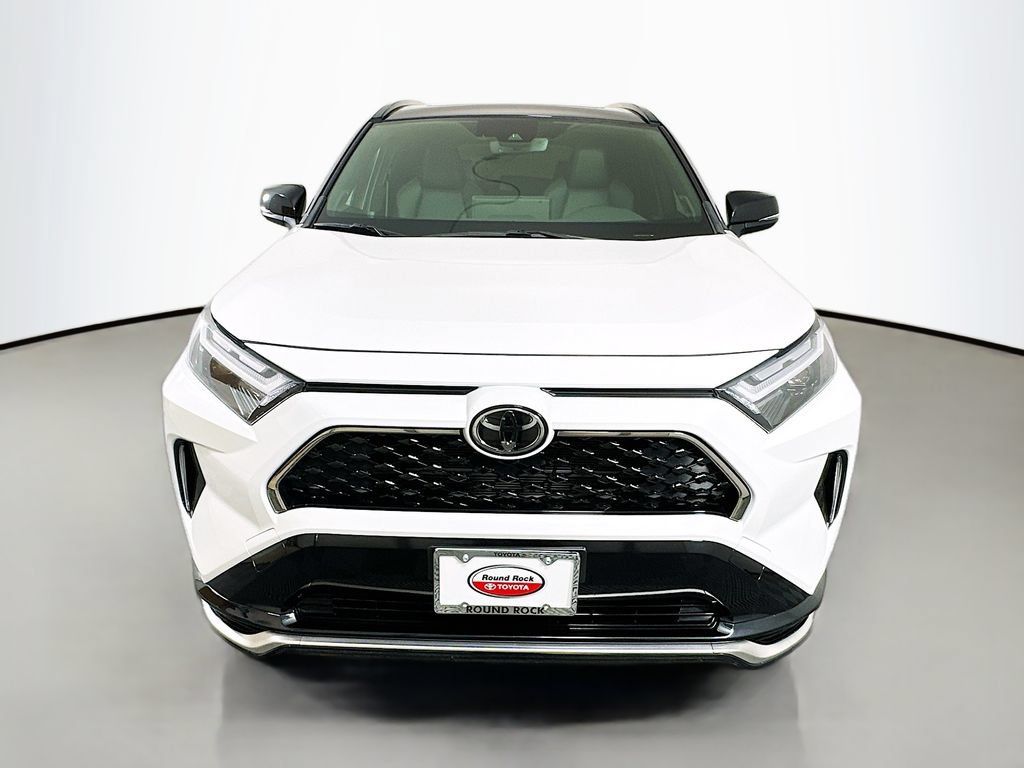 Certified 2025 Toyota RAV4 XSE AWD/4WD image 2