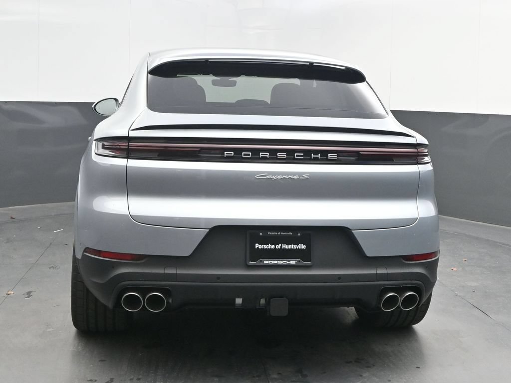 Certified 2026 Porsche Cayenne S AWD/4WD image 6