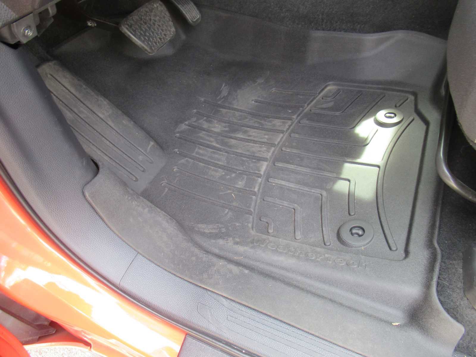 Used 2024 Toyota Tacoma TRD Off-Road image 18