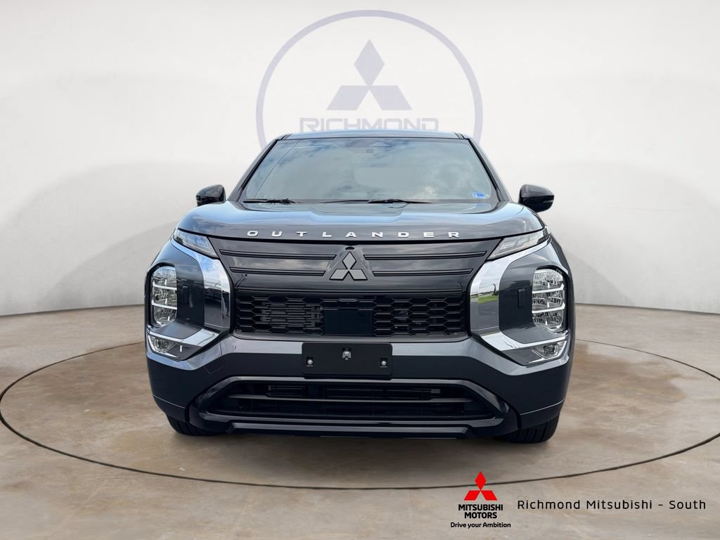 New 2026 Mitsubishi Outlander AWD image 8