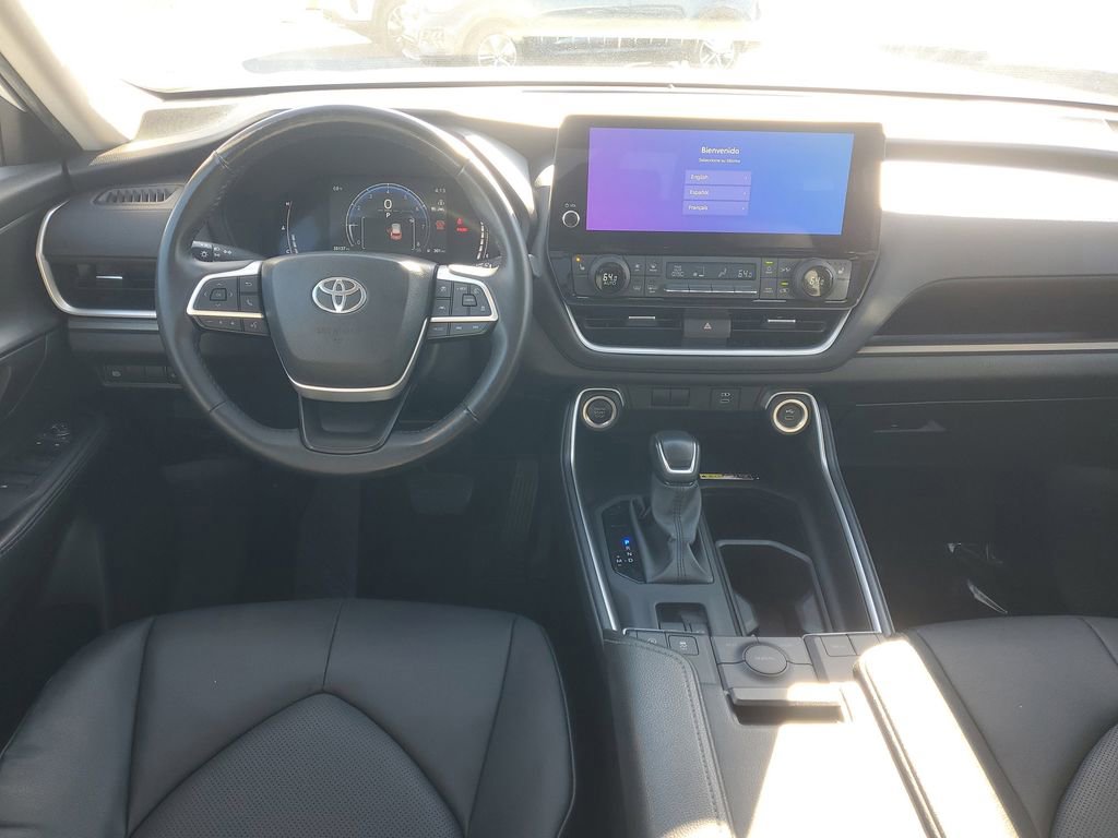 Certified 2024 Toyota Grand Highlander XLE image 10