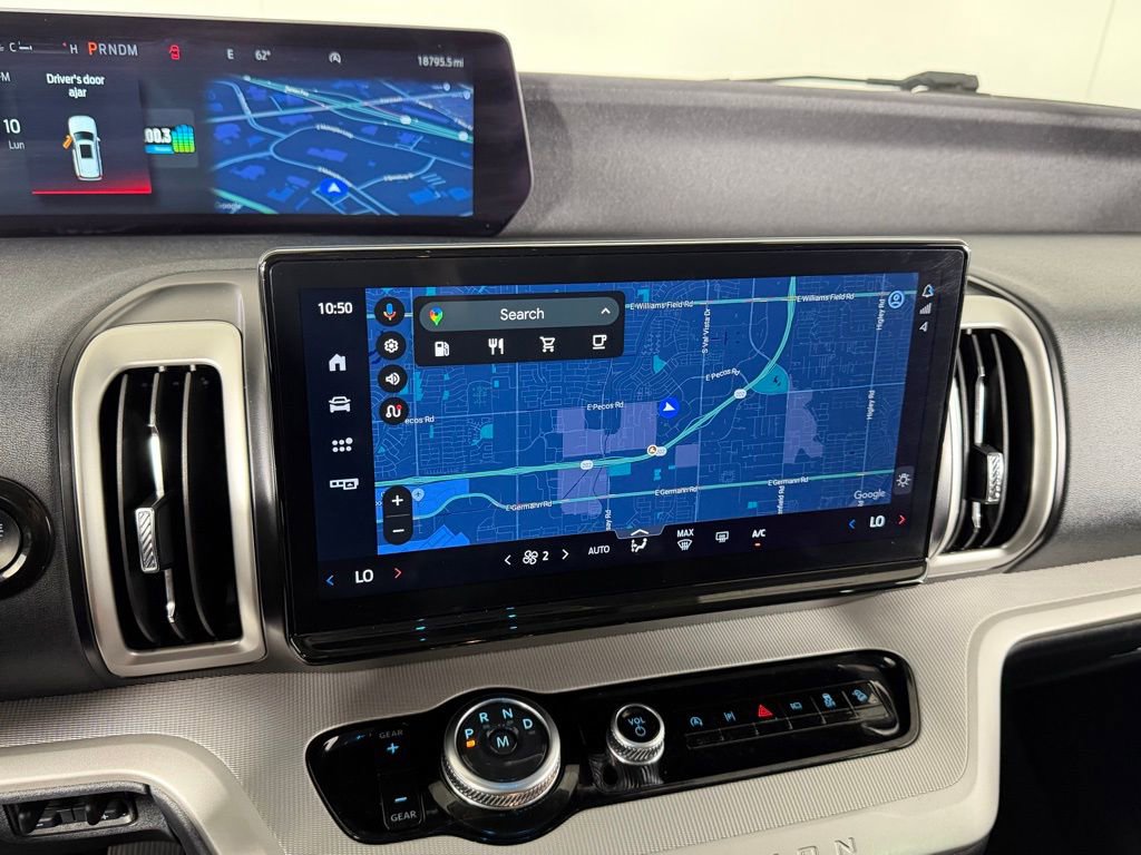 Used 2025 Ford Expedition Active image 12