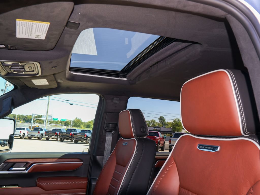 New 2026 GMC Sierra 3500 Denali Ultimate AWD/4WD image 9