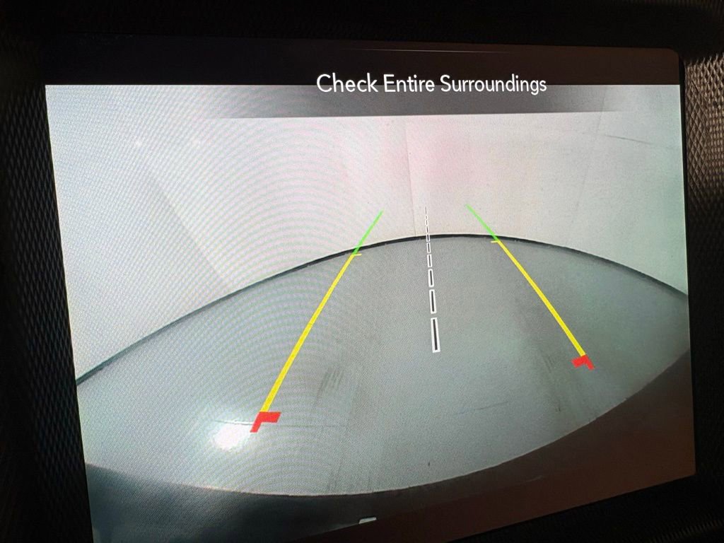 Used 2022 Jeep Wrangler Unlimited Sahara image 31