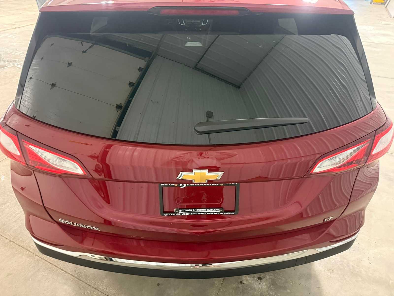 Used 2020 Chevrolet Equinox LT FWD image 16