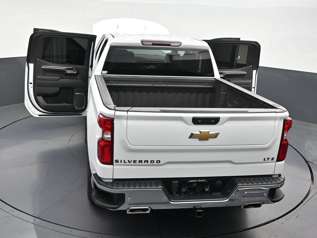 Used 2023 Chevrolet Silverado 1500 LTZ w/ Z71 Off-Road Package AWD/4WD image 36