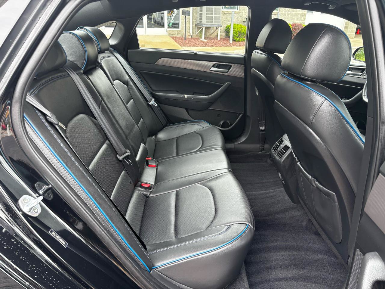 Used 2018 Hyundai Sonata Limited w/ Cargo Package FWD image 24